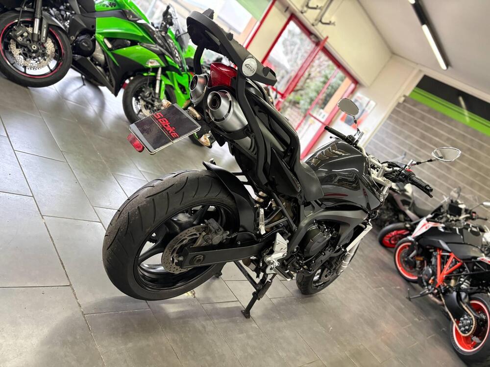 Yamaha FZ6 S2 (2007 - 11) (6)