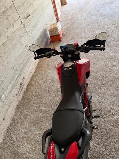 Ducati Hypermotard 950 (2022 - 25) usata