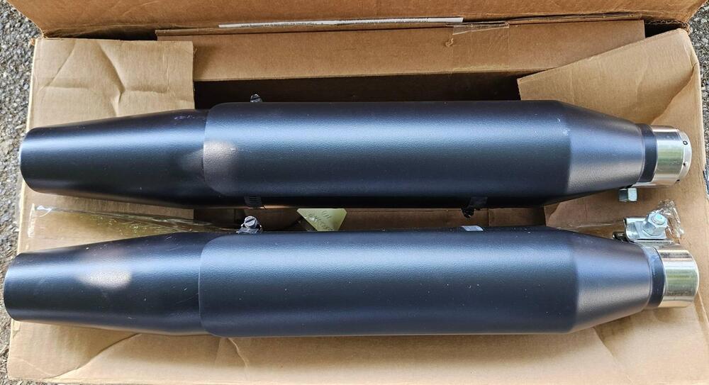 Harley-Davidson 883 Iron (2017 - 20) - XL 883N (8)