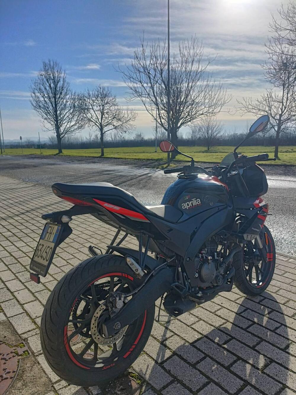 Aprilia Tuono 125 (2021 - 24) (3)