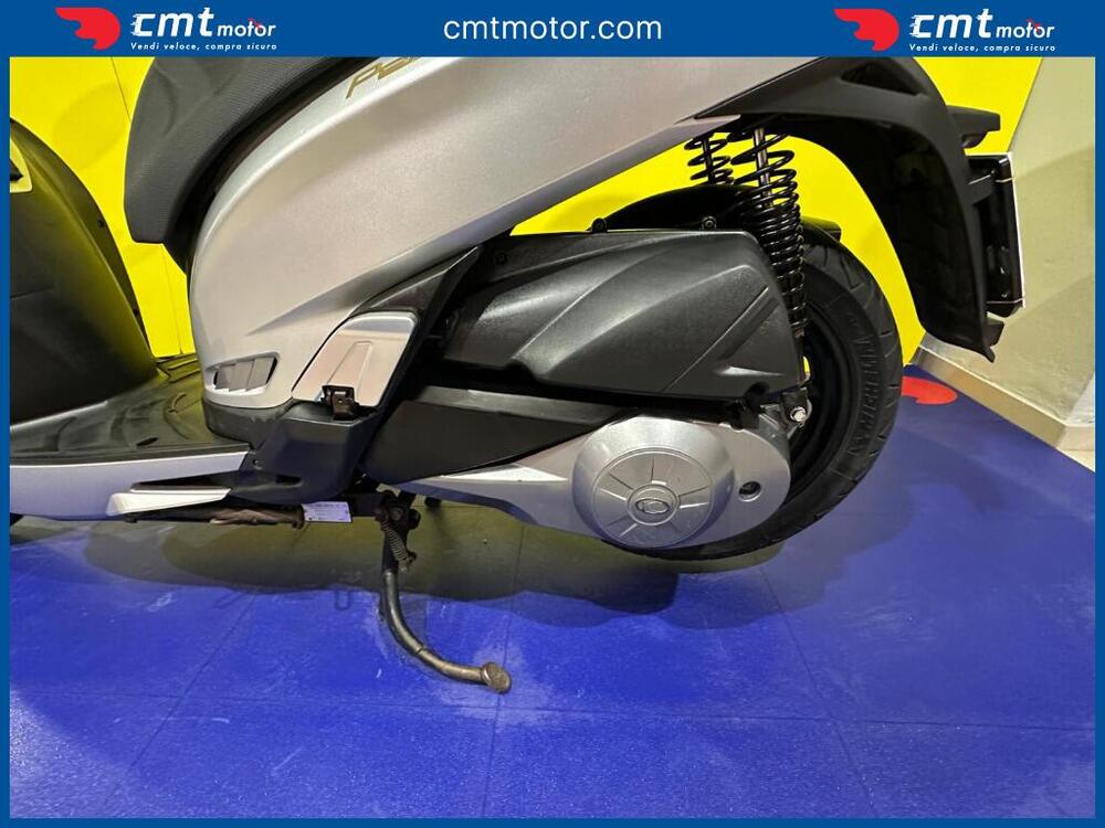 Kymco People 300i GT ABS (2010 - 17) (12)