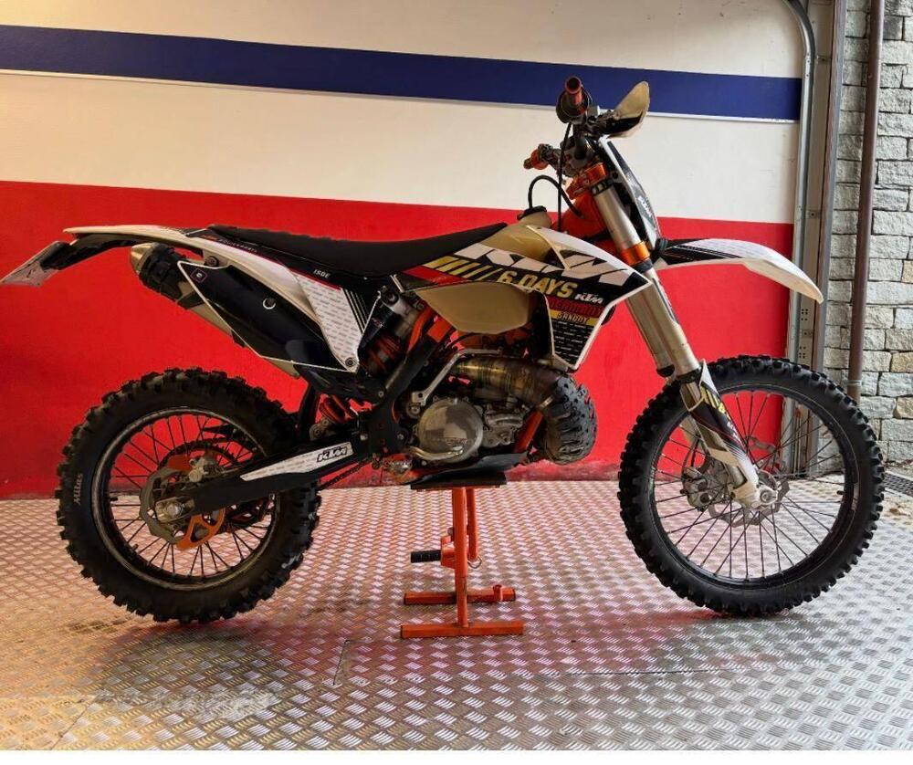 KTM 300 EXC E Six Days (2013) (2)