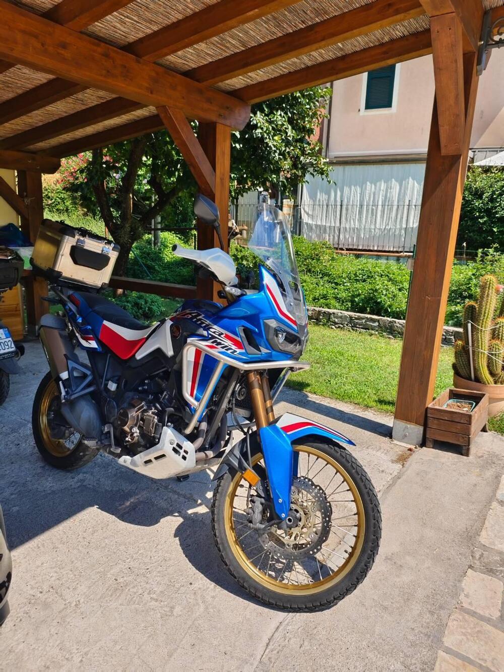 Honda Africa Twin CRF 1000L DCT (2018 - 19) (4)