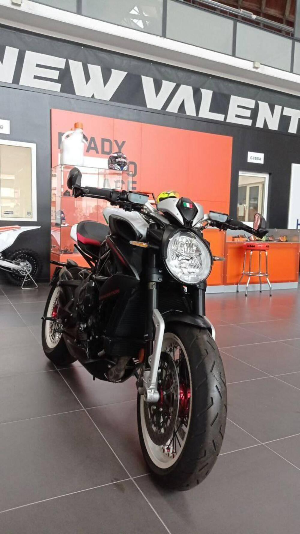 MV Agusta Dragster 800 RR (2021 - 23) (4)