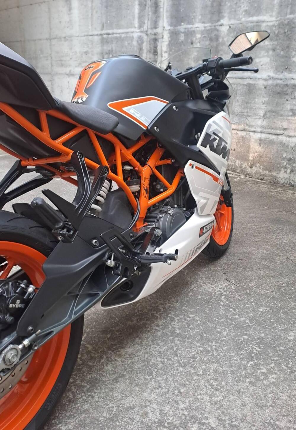KTM RC 390 ABS (2015 - 16) (8)