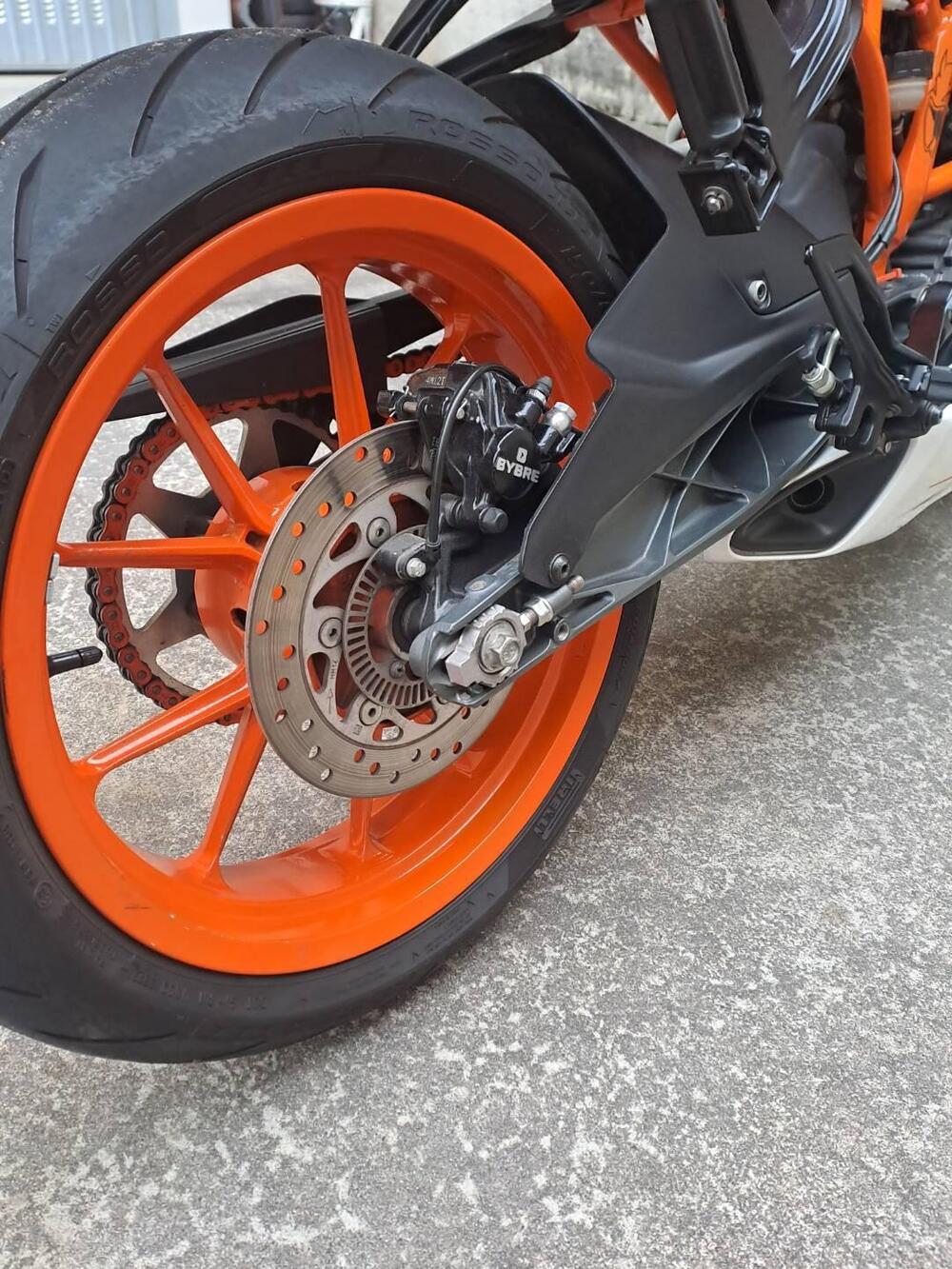 KTM RC 390 ABS (2015 - 16) (9)