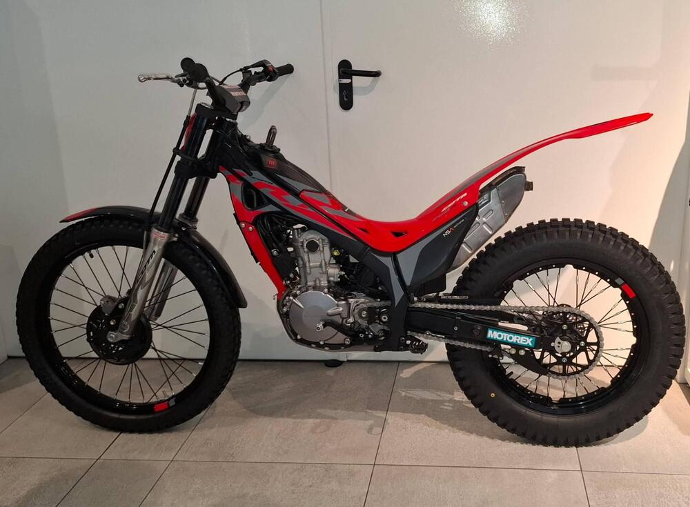 Montesa Cota 4RT 260 (2022 - 24) (2)