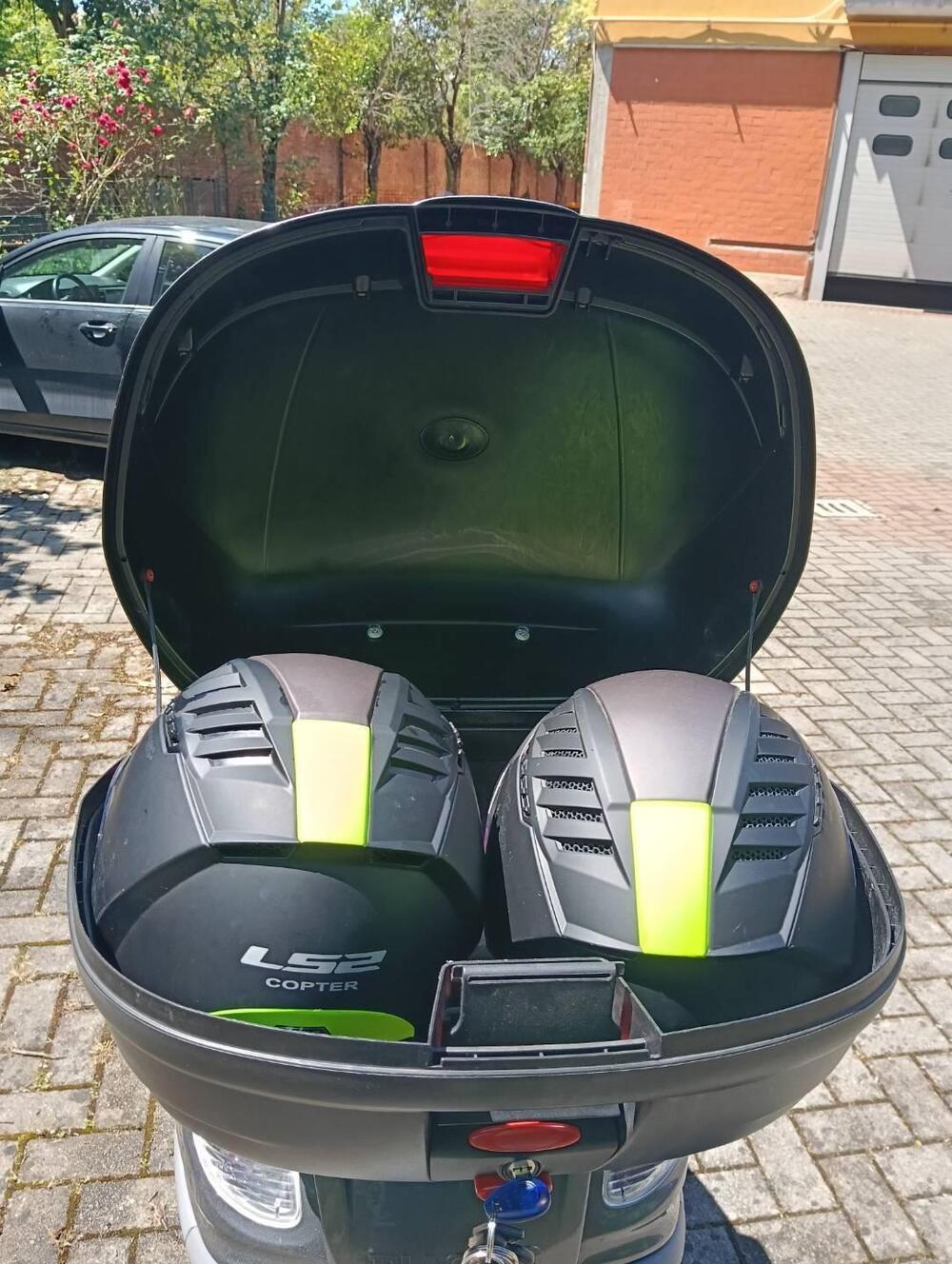 Piaggio X9 250 Evolution (6)