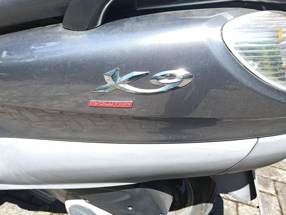 Piaggio X9 250 Evolution (7)