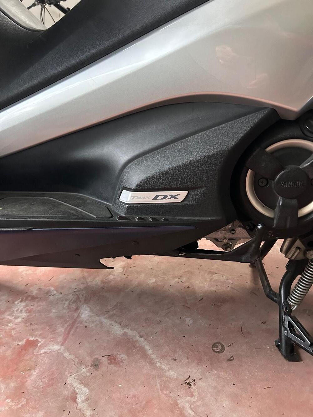 Yamaha T-Max 530 ABS (2015 - 17) (2)