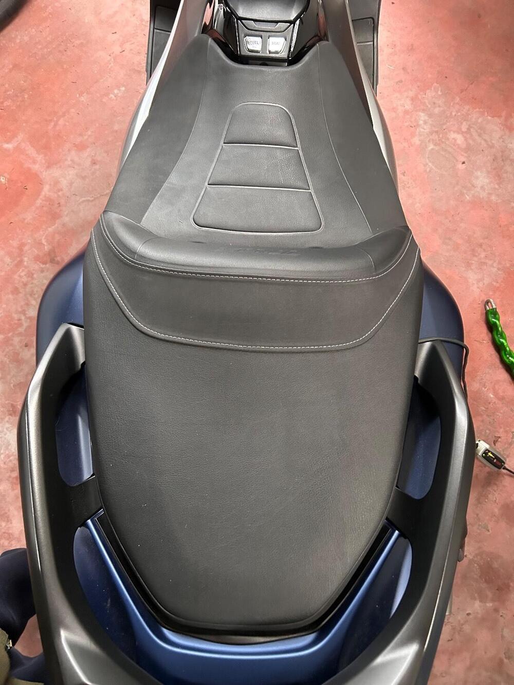 Yamaha T-Max 530 ABS (2015 - 17) (4)