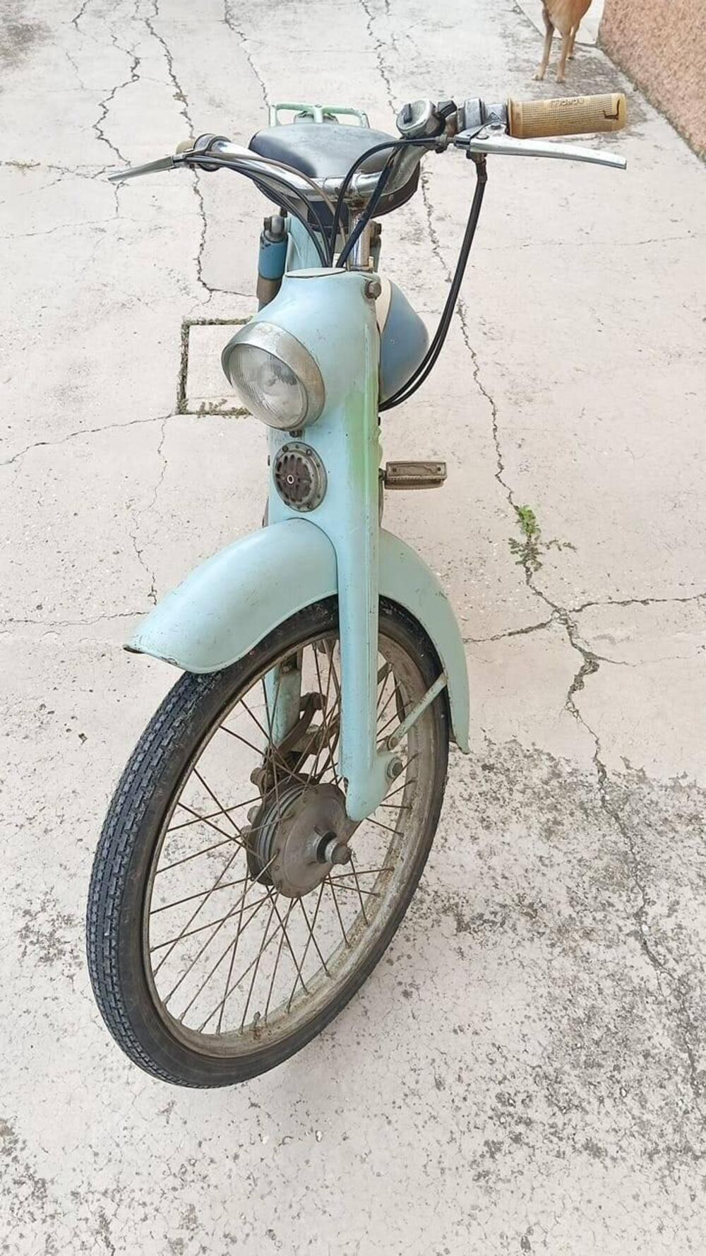 Benelli 3 Marce 50cc (5)