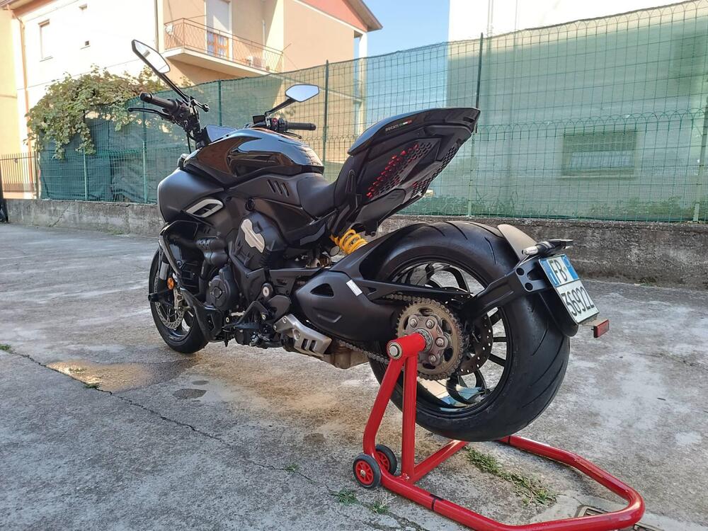 Ducati Diavel V4 (2023 - 26) (5)