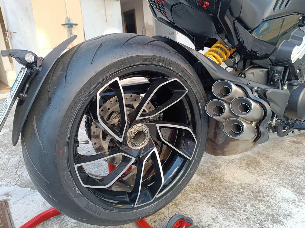 Ducati Diavel V4 (2023 - 26) (9)