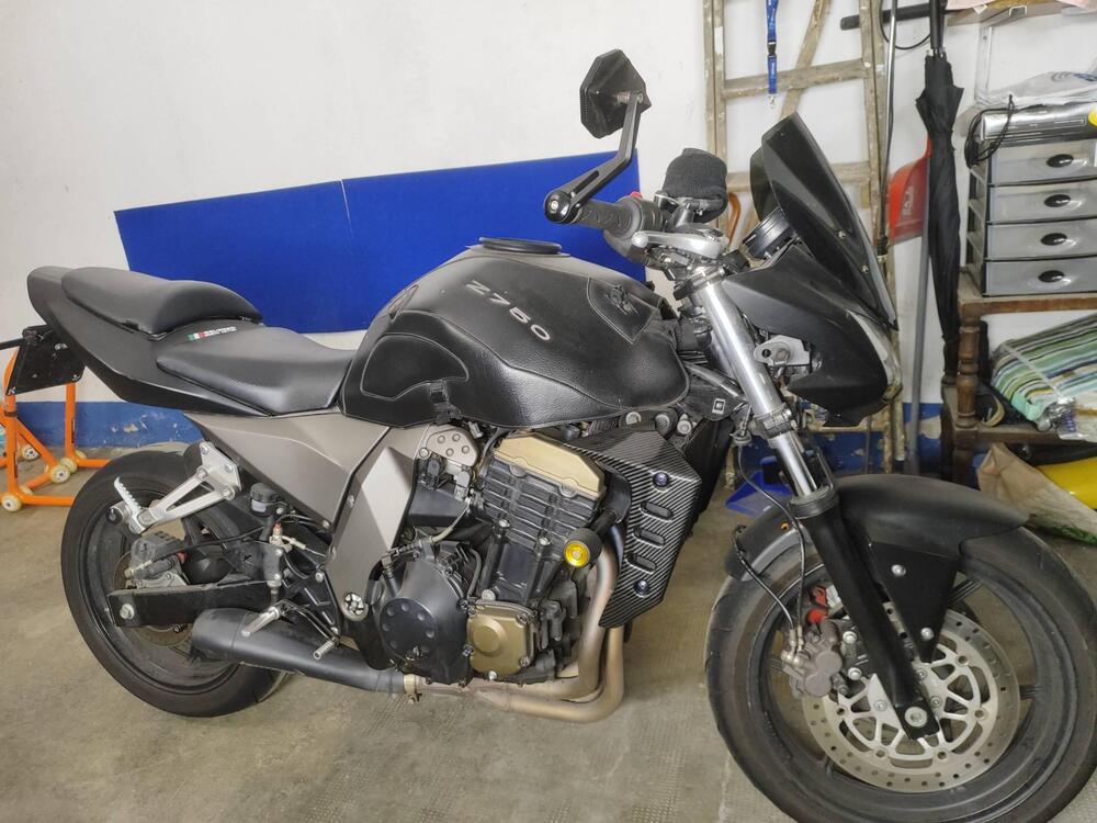 Kawasaki Z 750 (2003 - 06) (2)