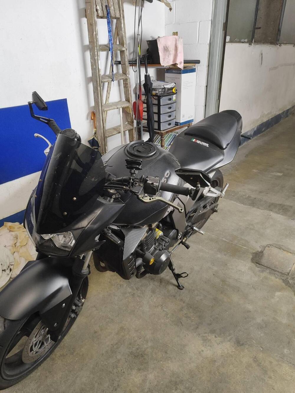 Kawasaki Z 750 (2003 - 06) (8)