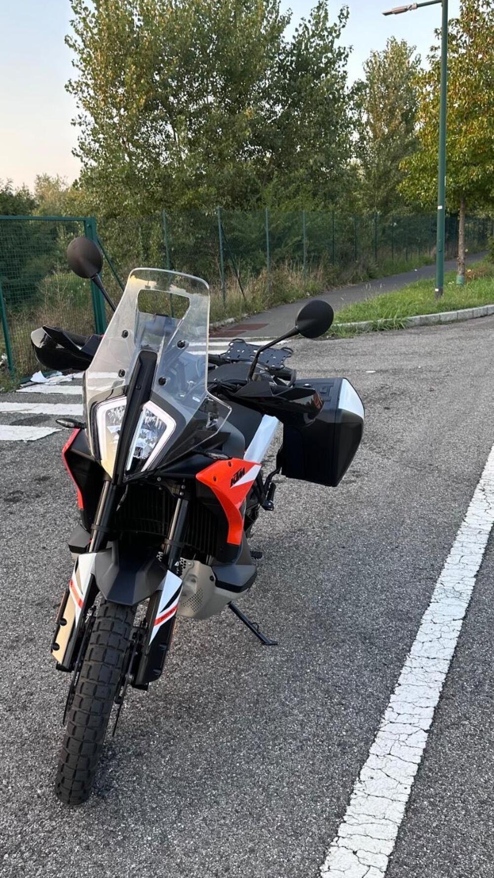 KTM 890 Adventure (2023 - 26) (4)