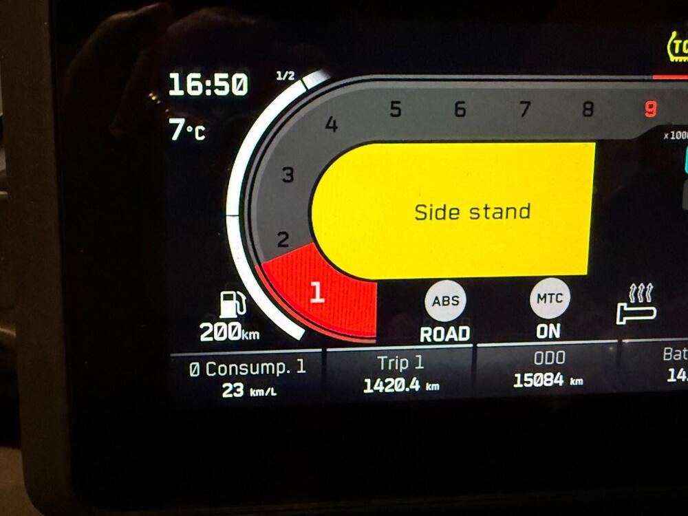 KTM 890 Adventure (2023 - 26) (6)