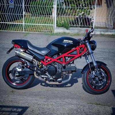 Ducati Monster 695 (2006 - 08) usata