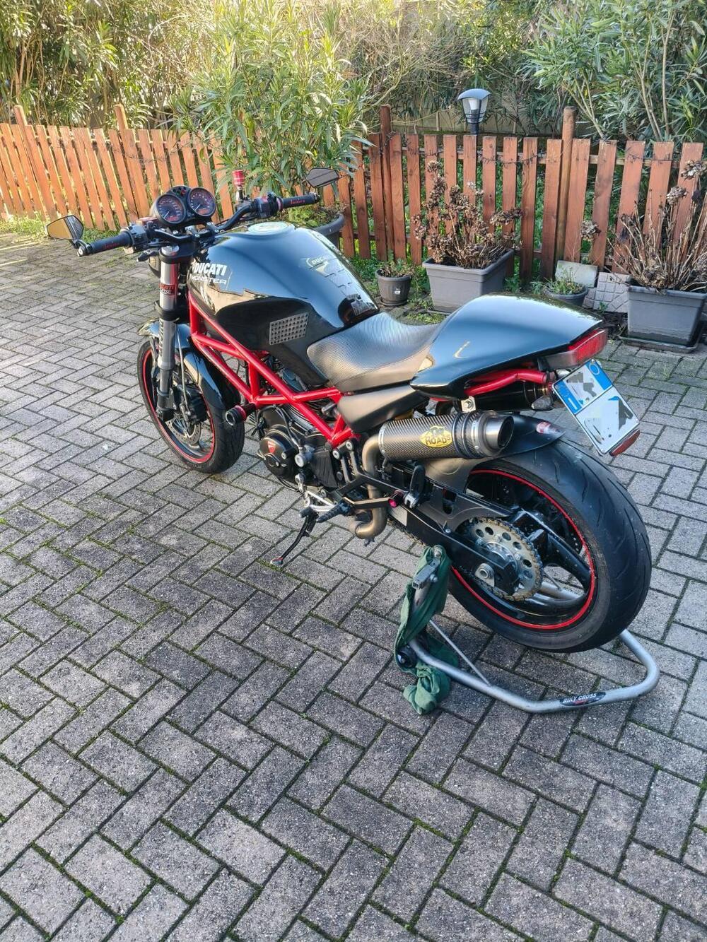 Ducati Monster 695 (2006 - 08) (3)