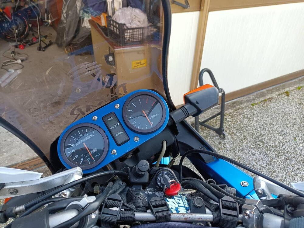 Suzuki DR Big 800 S (4)