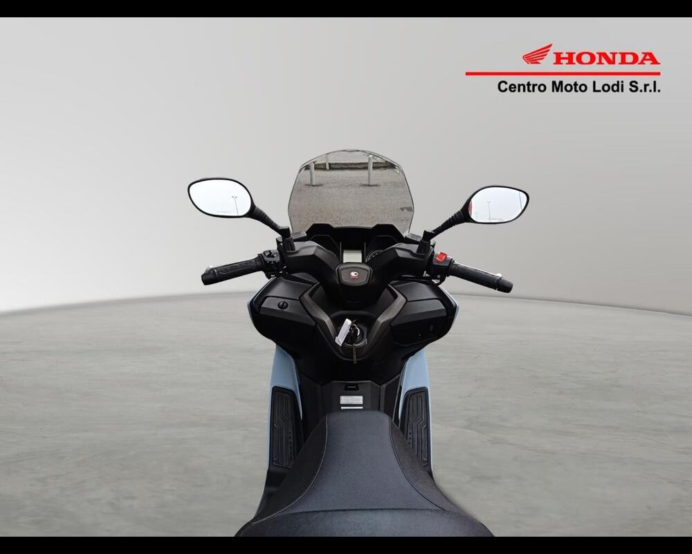 Kymco X-Town 300i City (2021 - 25) (8)