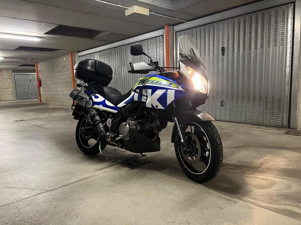 Suzuki V-Strom 650DL (2006 - 07) (2)