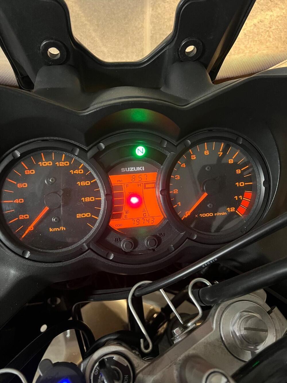 Suzuki V-Strom 650DL (2006 - 07) (6)