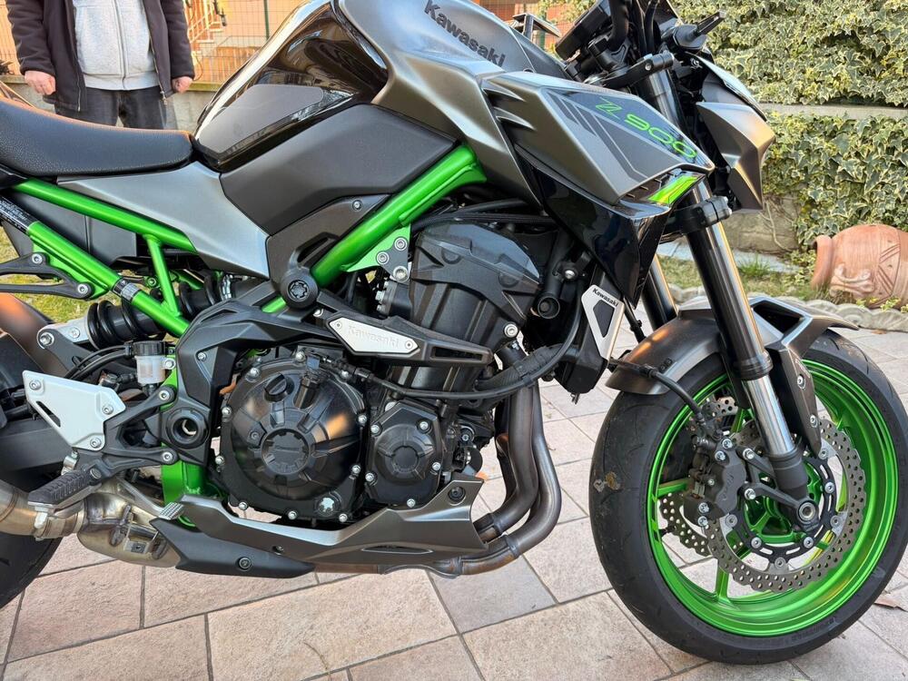 Kawasaki Z 900 Performance (2021 - 24) (6)
