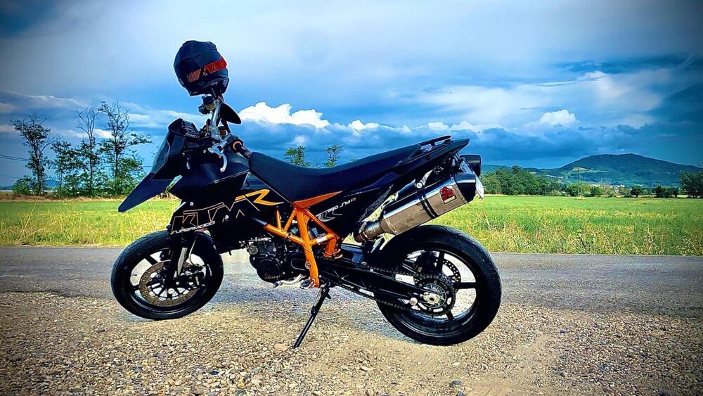 KTM 690 Supermoto
