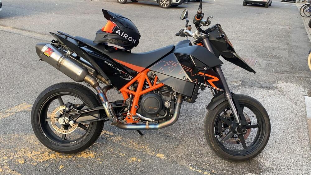 KTM 690 Supermoto (3)