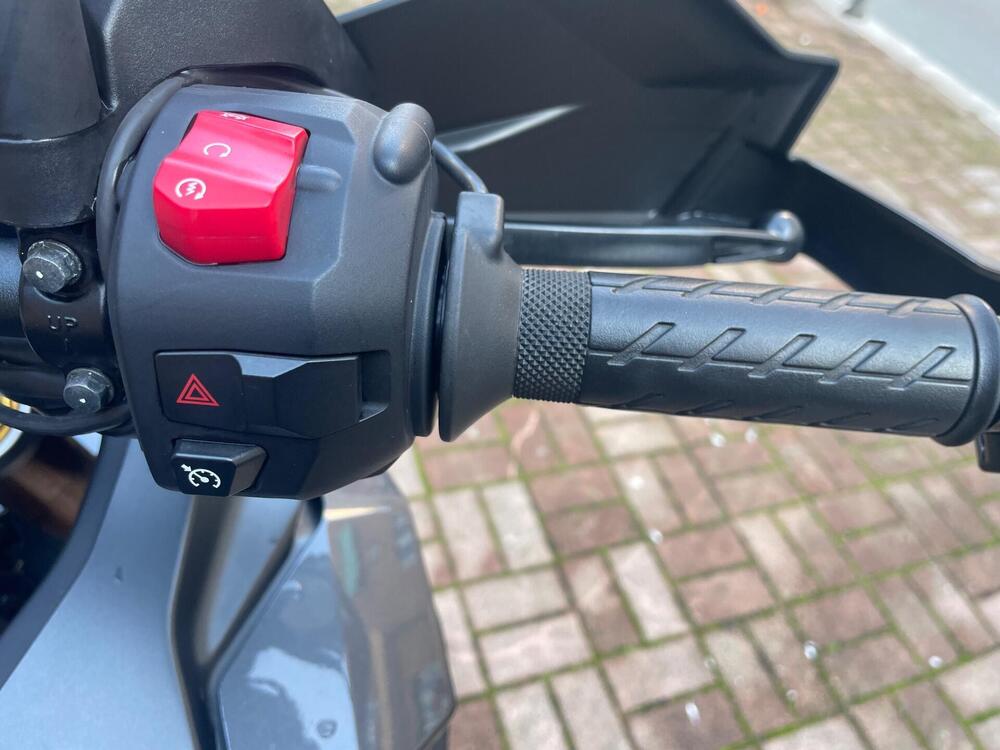 Suzuki GSX-S1000GX Touring (2024 - 26) (5)