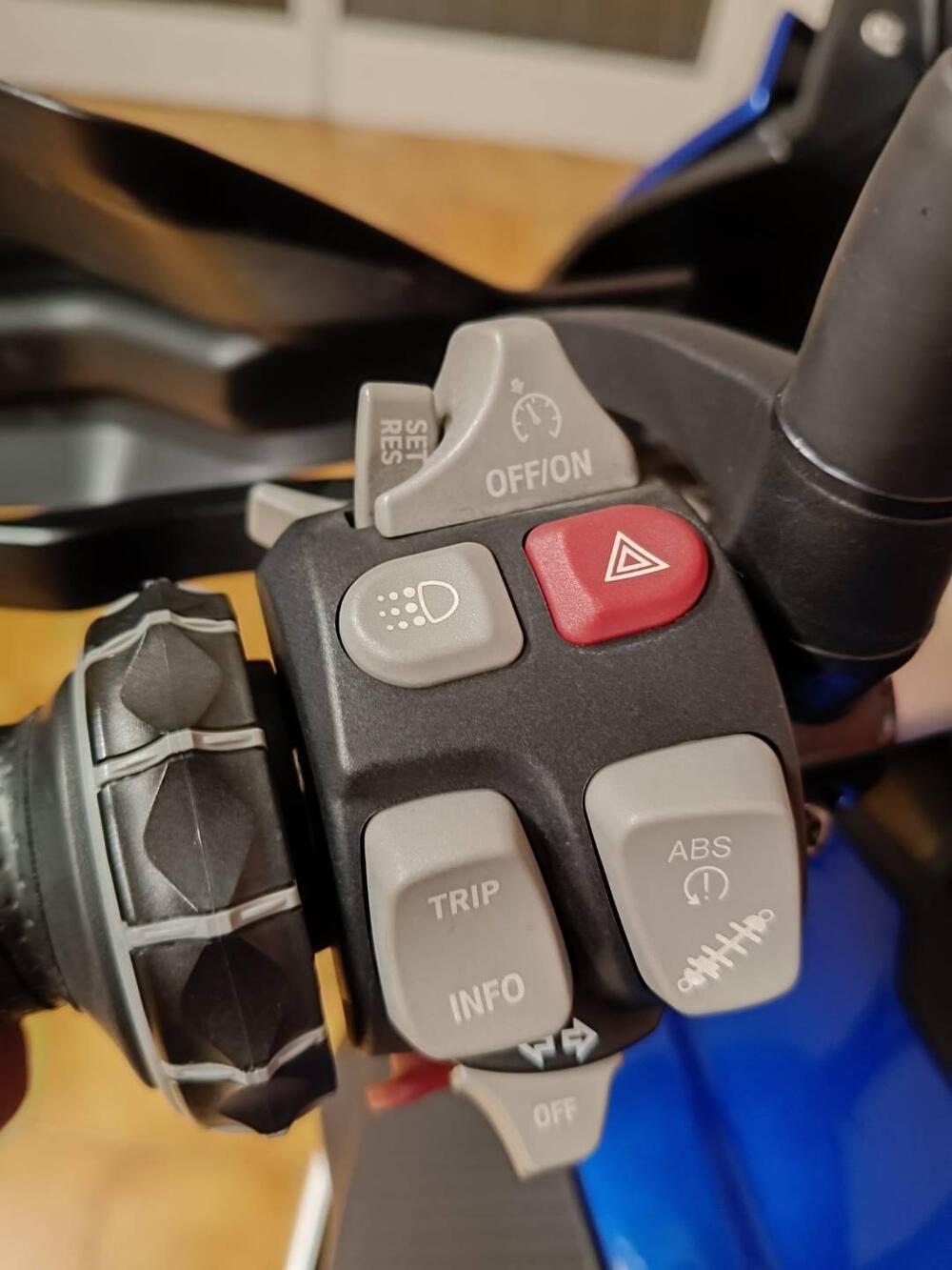 Bmw S 1000 XR (2017 - 19) (2)