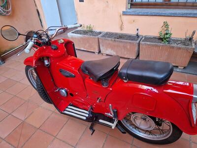 Moto Guzzi Galletto 192 d'epoca