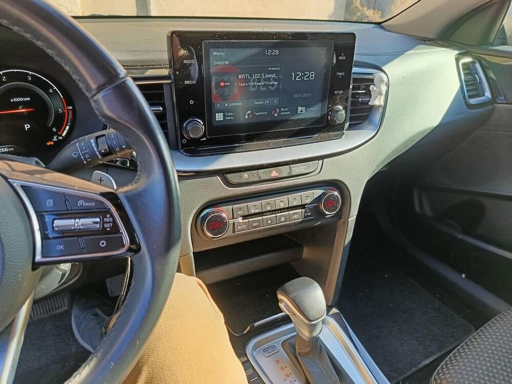 Kia XCeed usata a Milano (10)