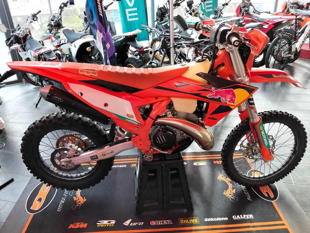 KTM 300 EXC Champion Edition (2025) (2)