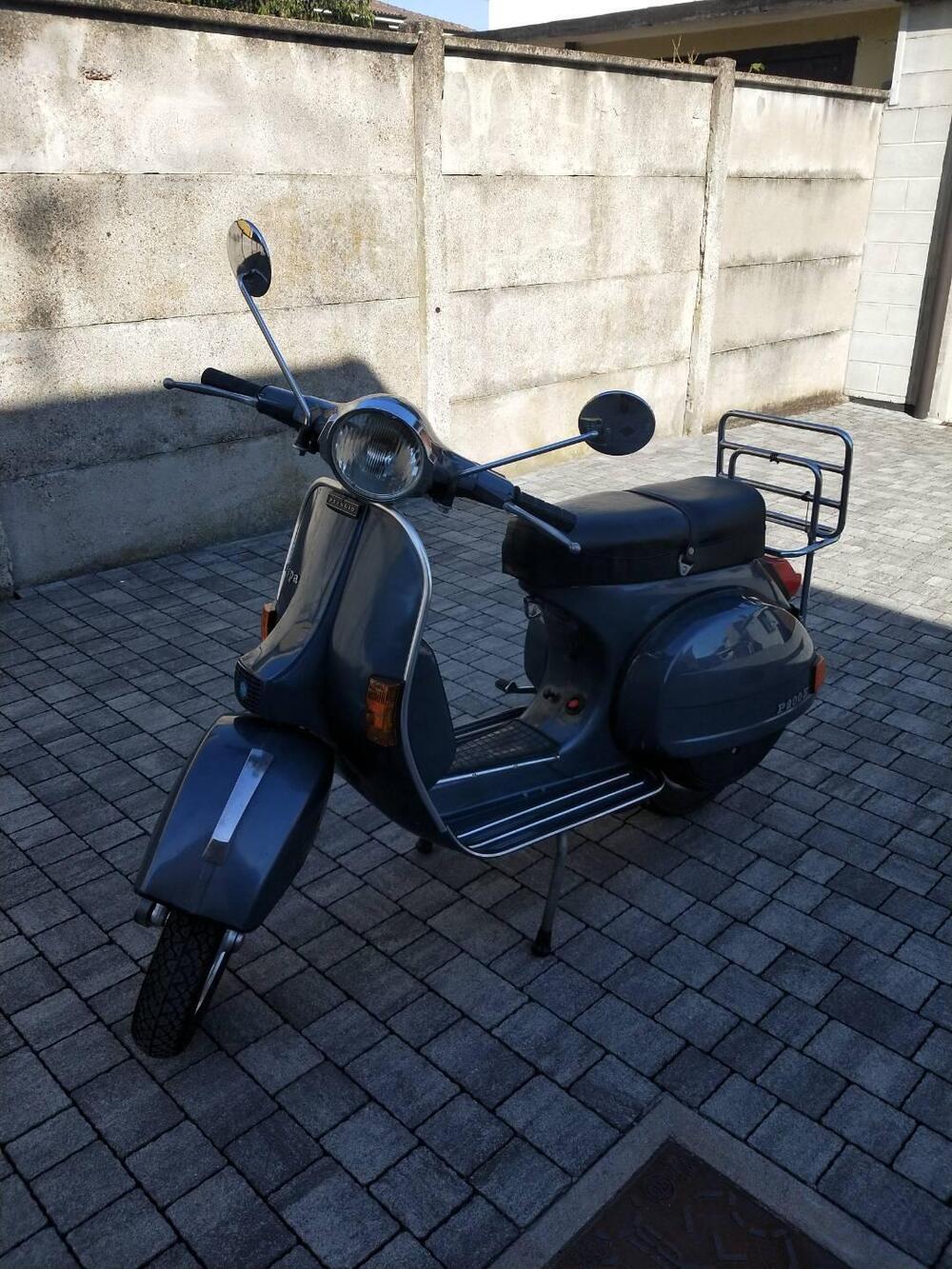 Piaggio Vespa P 200 E (6)