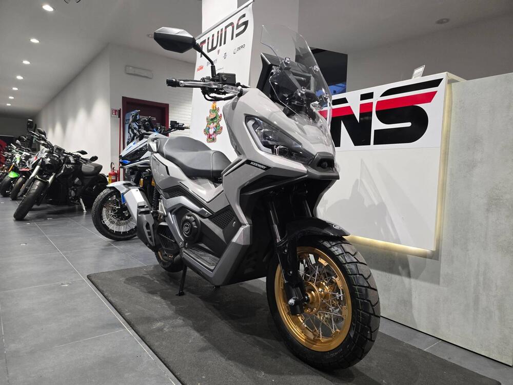 Keeway Motor XDV 125 EVO PRO (2025 - 26) (2)