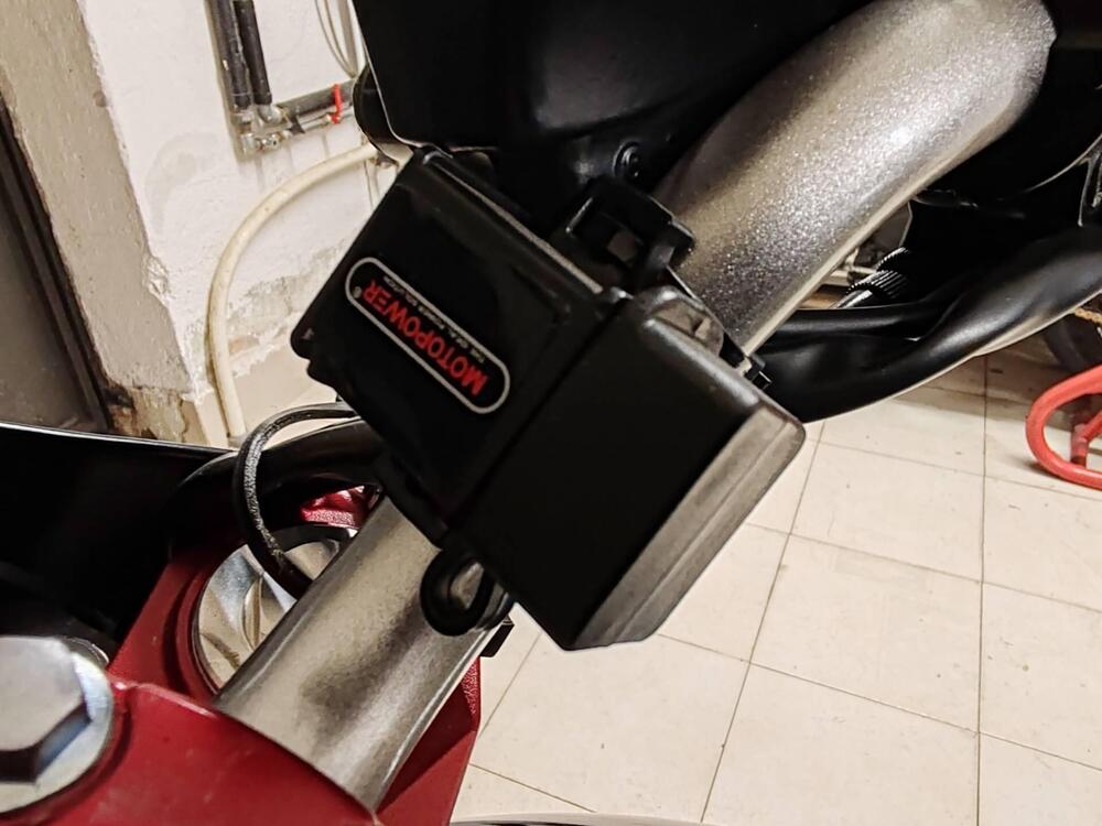 Kawasaki ER-6N (2006 - 09) (8)