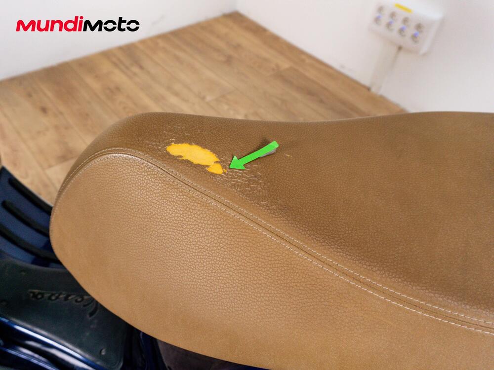 Vespa GTS 300 Hpe Touring (2019) (13)