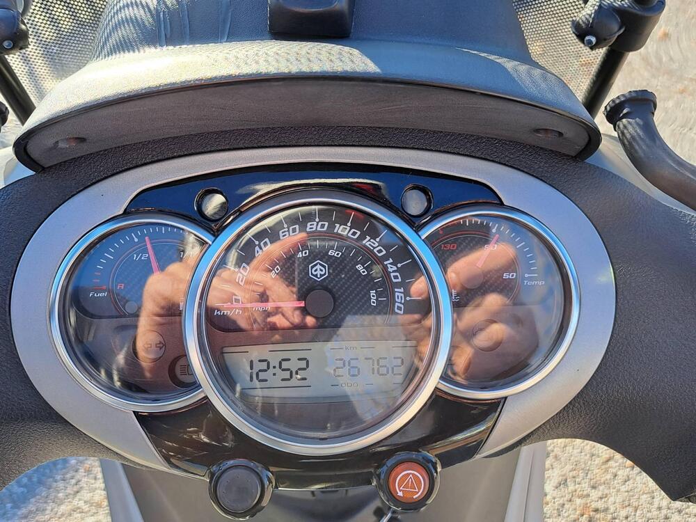 Piaggio Beverly 350 SportTouring ie ABS (2011 - 17) (3)