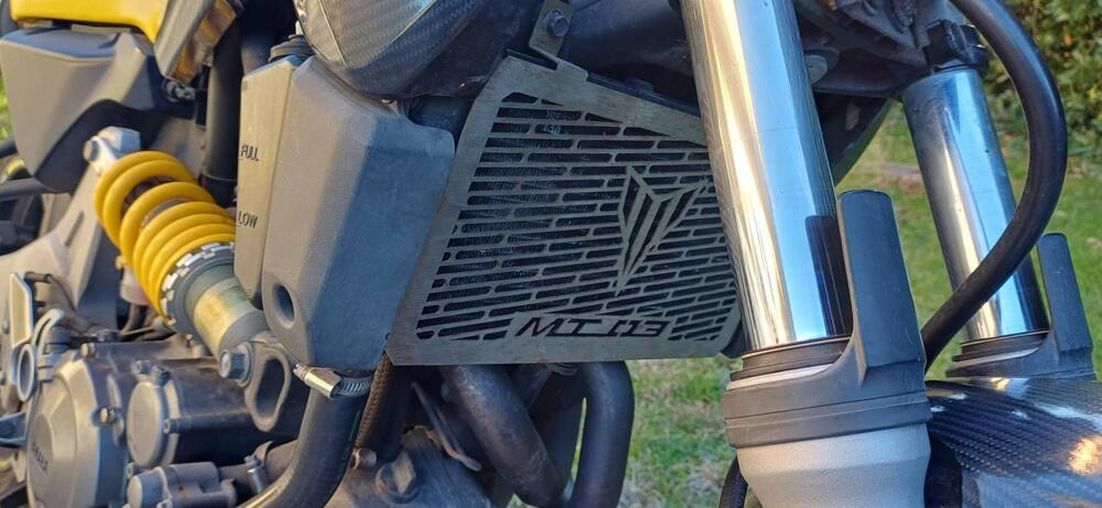 Yamaha MT-03 (2006 - 14) (4)