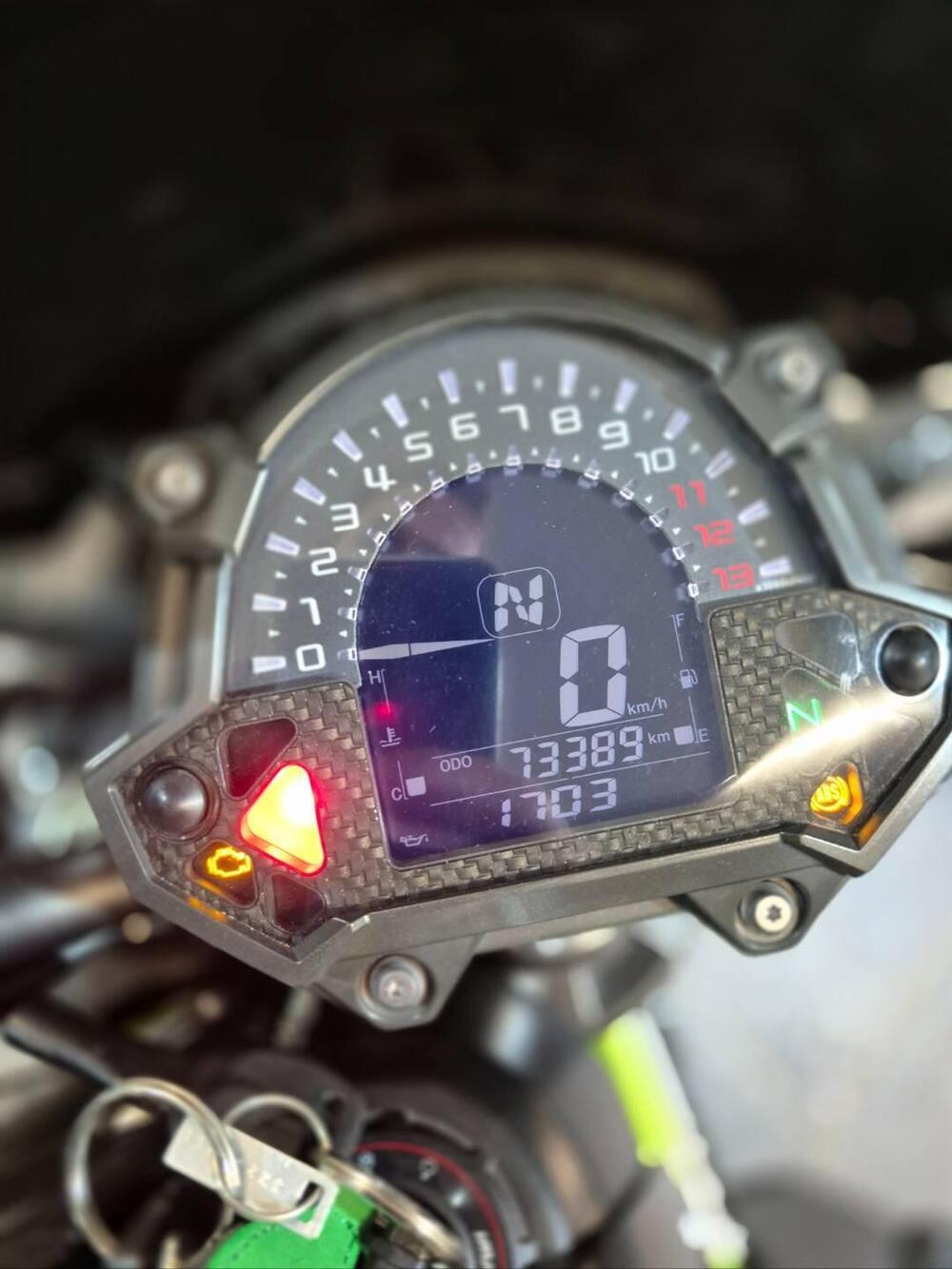 Kawasaki Z 900 (2017 - 18) (8)