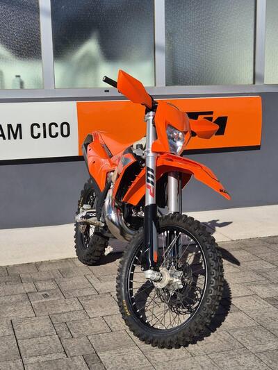 KTM 300 EXC TBI (2024) usata