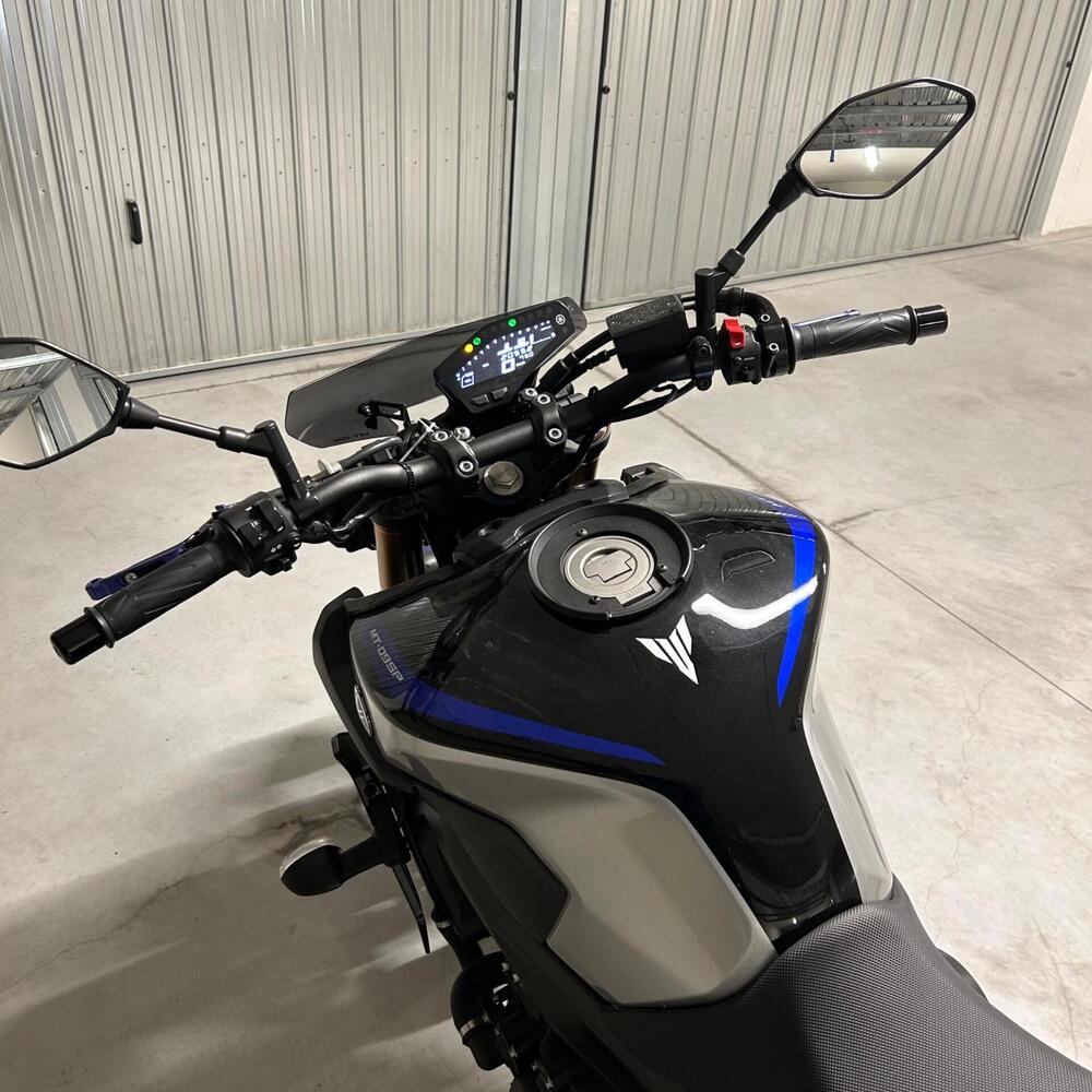 Yamaha MT-09 SP (2018 - 20) (6)