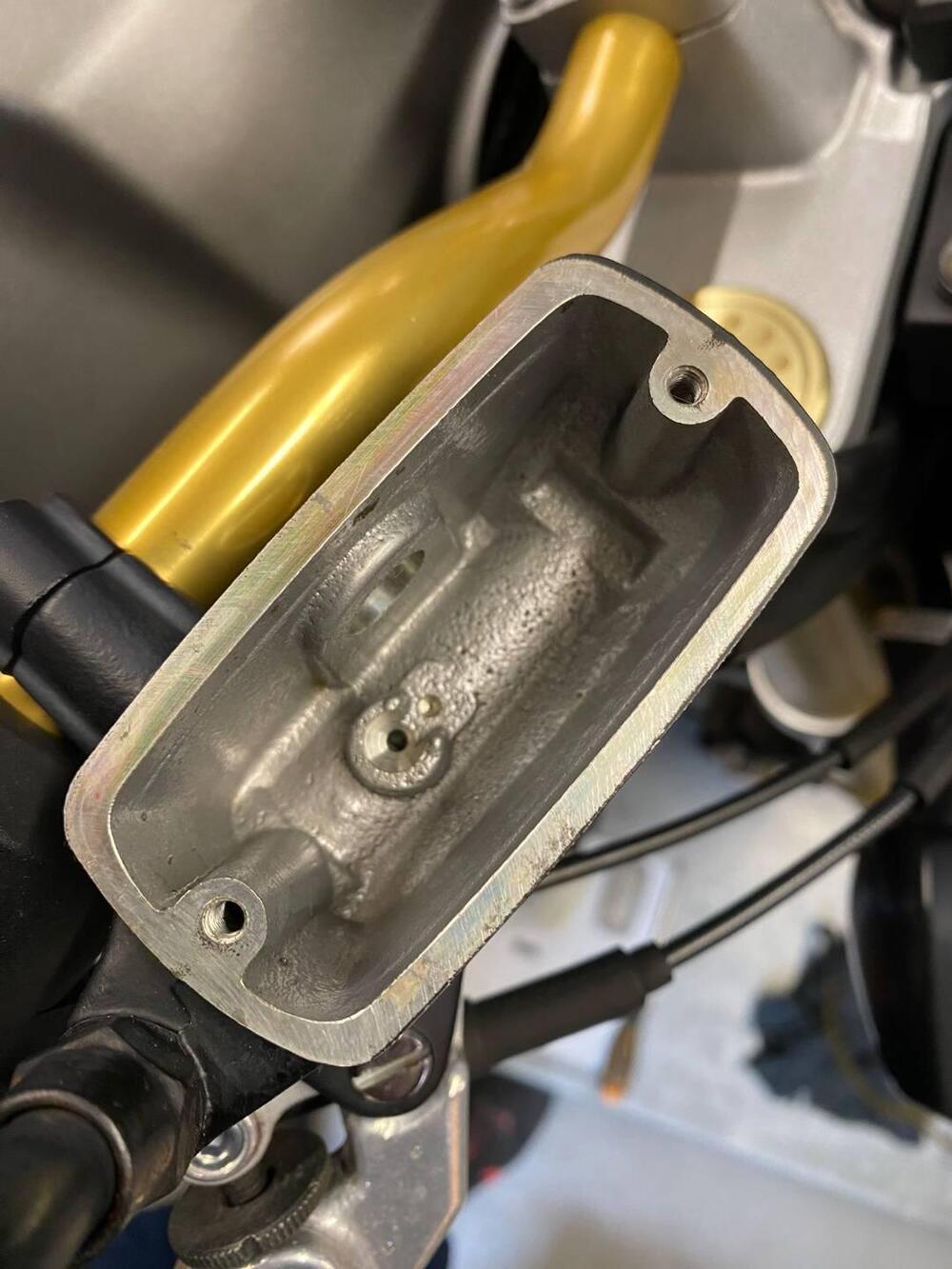 Honda Hornet 600 (2005 - 06) (12)