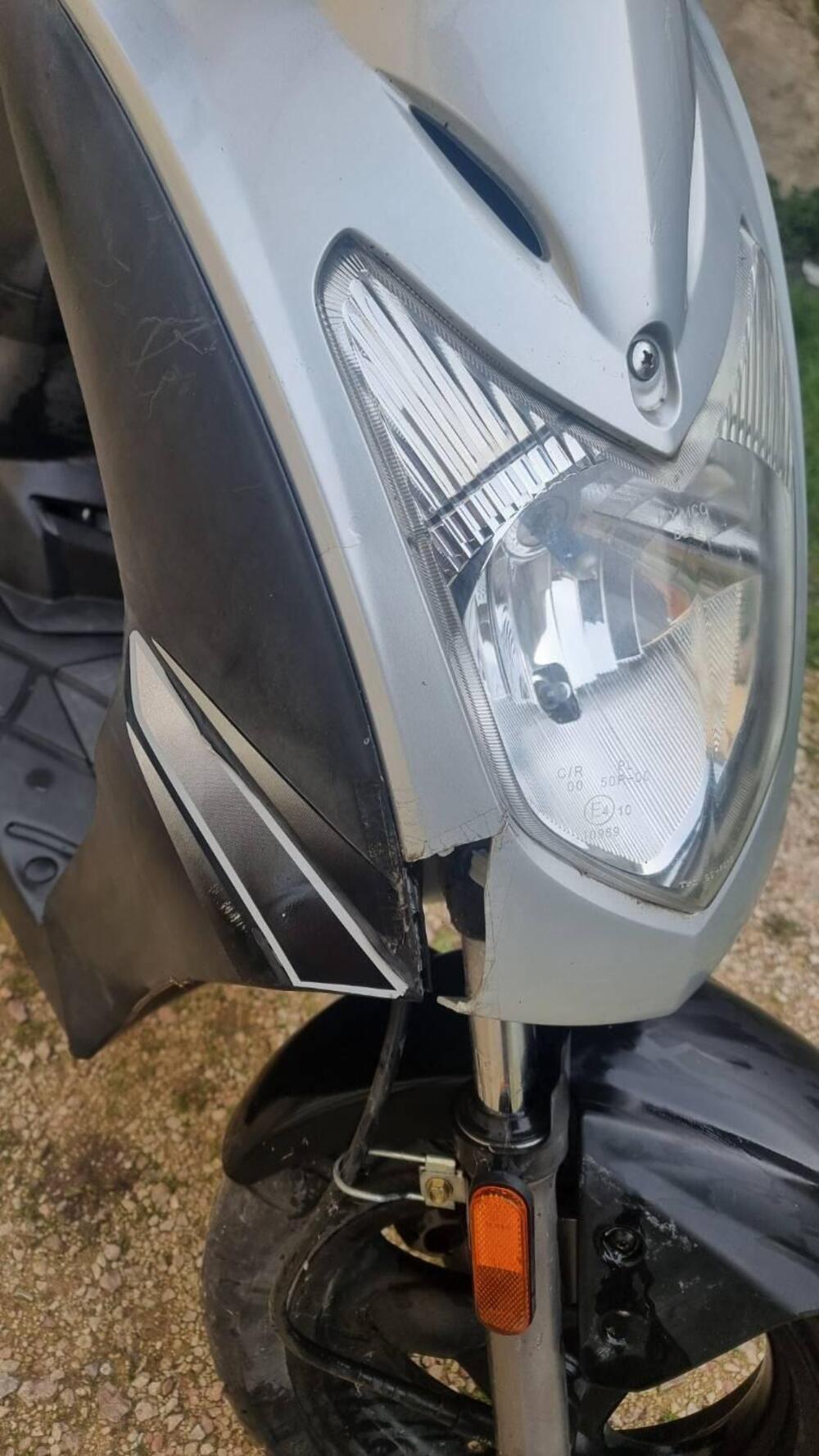 Kymco Agility 125 (2005 - 06) (5)