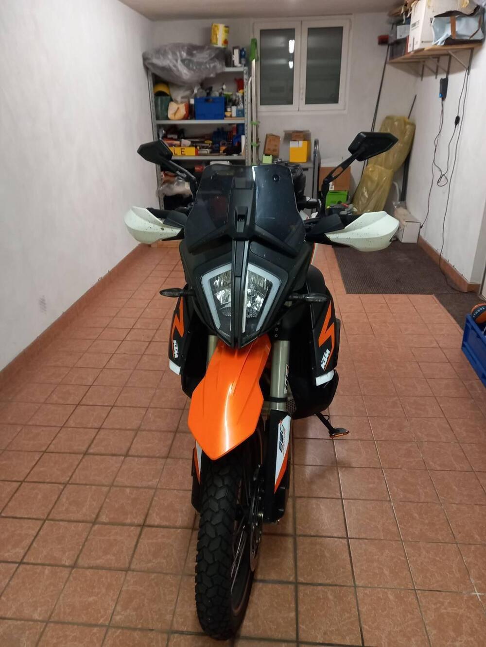 KTM 890 Adventure R (2022) (2)