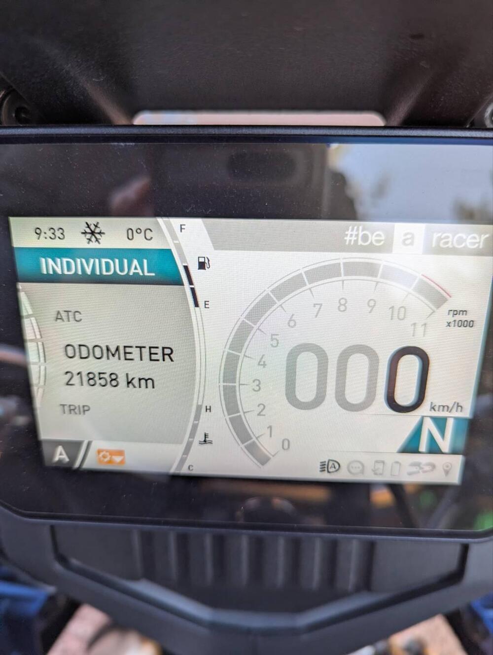 Aprilia Tuareg 660 (2022 - 24) (4)