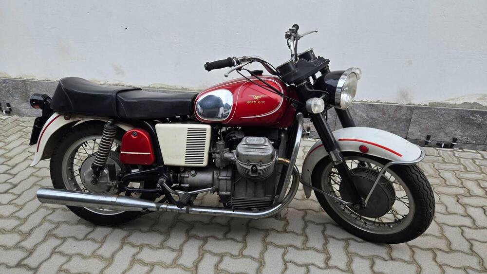 Moto Guzzi V7 SPECIAL